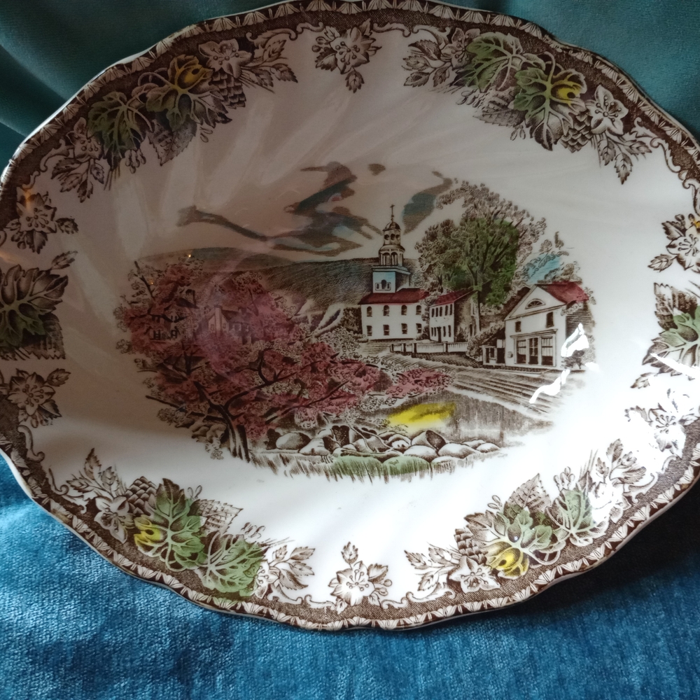 Scenic Village Design Ceramic Bowl